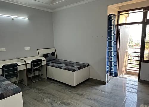 Skylux Paying Guest Amravati - Main Entrance